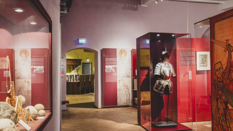 Kultur in Moers: Von der Zwingermauer bis zum Dachboden