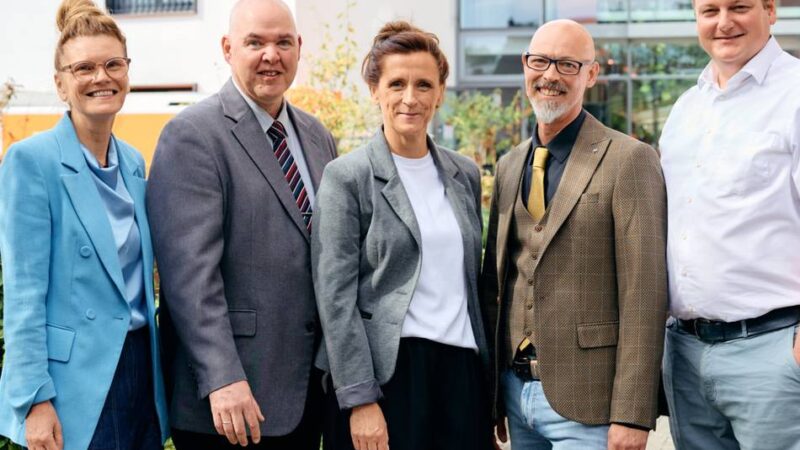 Katholischer Träger wächst weiter: Klinikgruppe übernimmt Pflegeheim St. Josef in Neuss-Grimlinghausen