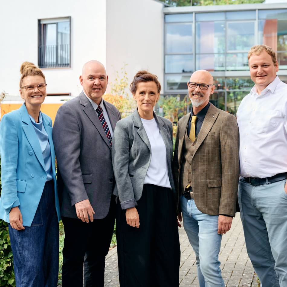 Katholischer Träger wächst weiter: Klinikgruppe übernimmt Pflegeheim St. Josef in Neuss-Grimlinghausen