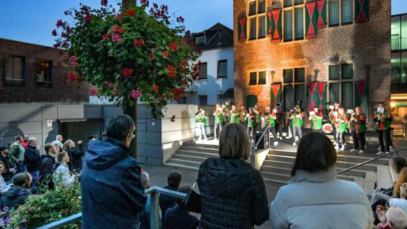 Stimmung in der Stadt: So ausgelassen wurde bei der Gocher „Nacht der Bands“ gefeiert
