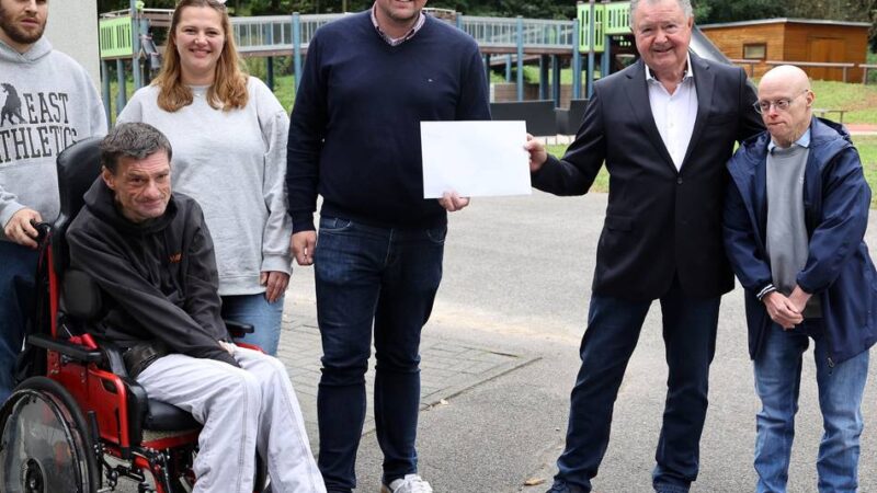 Soziales Engagement in Mönchengladbach: Handwerker spenden 37.400 Euro für Jugendliche mit Handicap