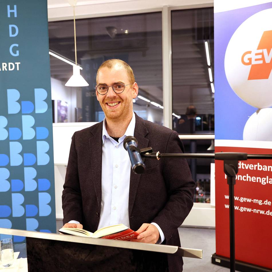 Bei Lesung in Mönchengladbach: Sozialwissenschaftler warnt vor Vernachlässigung der Jugend