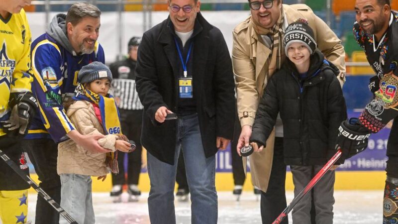 Am 8. November in der Rheinlandhalle: Diese Krefelder Eishockey-Legenden spielen für den guten Zweck