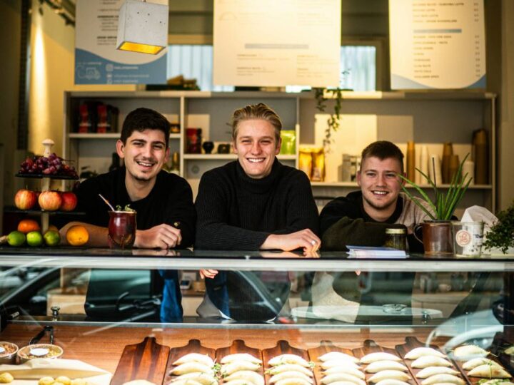 Restaurants in Düsseldorf: Günstige Mittagspause – hier gibt es Gerichte unter zehn Euro