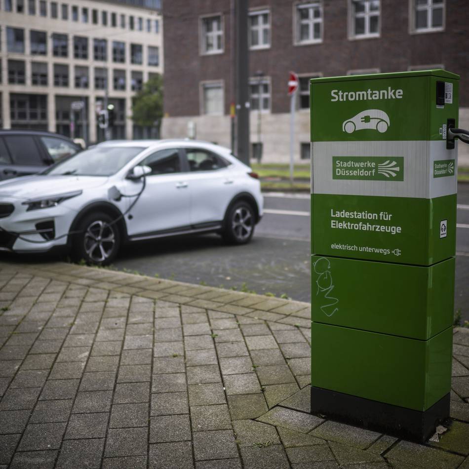 Infotag Elektromobilität: E-Cannonball-Rallye startet in Düsseldorf