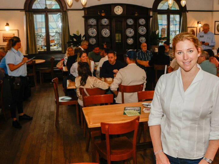 Traditionelles Martinsessen in Krefeld: Brust oder Keule – Was die Martinsgans in dieser Saison kostet