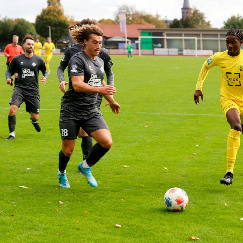 In der Oberliga Niederrhein: „Katastrophaler Tag“ – SC St. Tönis verliert gegen Holzheim