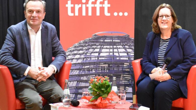 Zu Gast bei Kerstin Griese: Wirtschaftsexperte Südekum: Geld in echte Projekte ummünzen