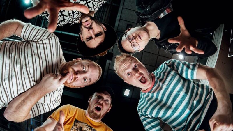 Fäaschtbänkler in NEW Box in Mönchengladbach: Schweizer Volksmusik trifft auf Pop und Techno