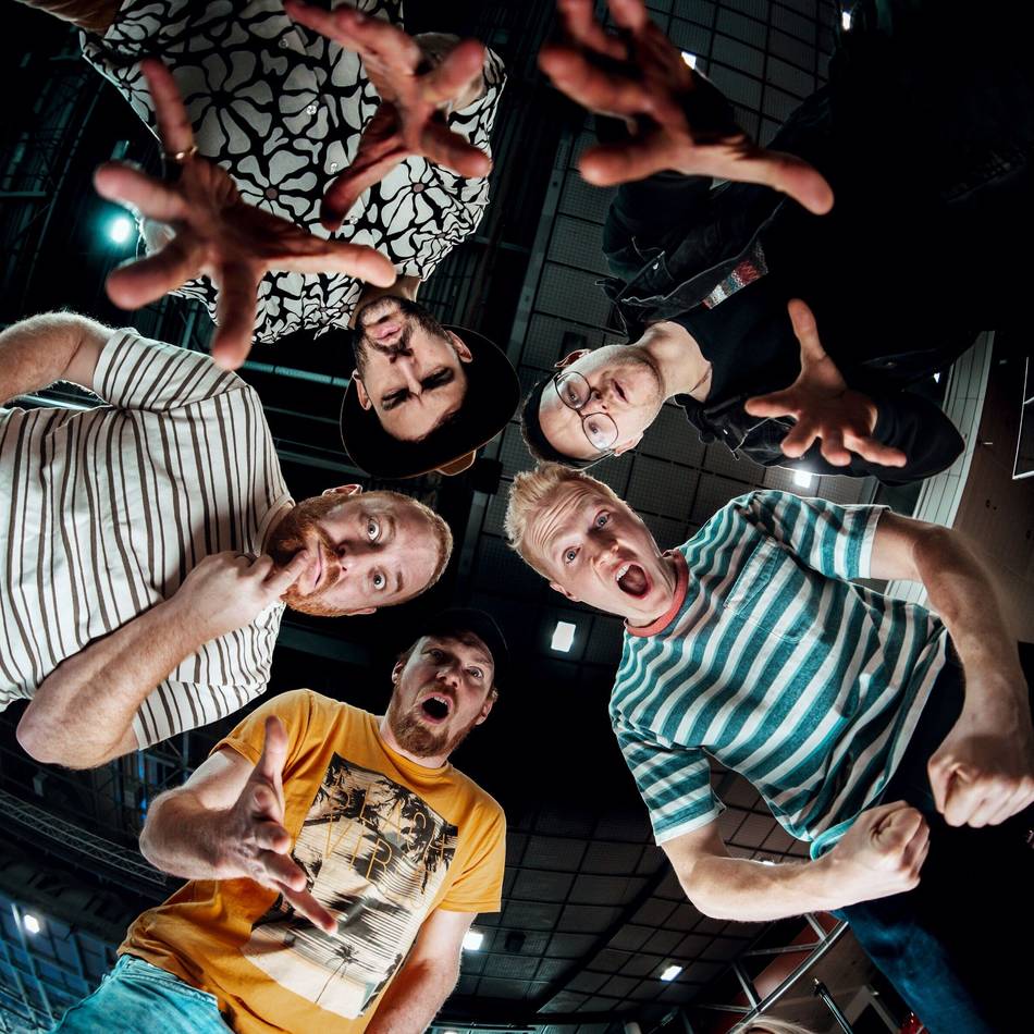Fäaschtbänkler in NEW Box in Mönchengladbach: Schweizer Volksmusik trifft auf Pop und Techno