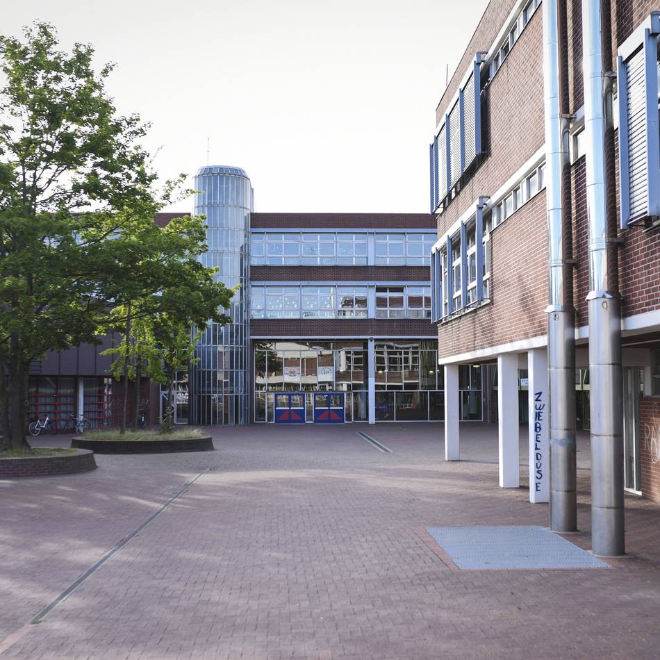 Eltern in Mönchengladbach schlagen Alarm: „Manche Schüler trinken nichts mehr, weil sie nicht auf die Toilette gehen wollen“