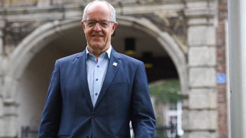 Neue Plattform „Compass Mitte“ will Kurskorrektur des CDU-Chefs: Ex-OB Reiners unterstützt Widerstand gegen Merz