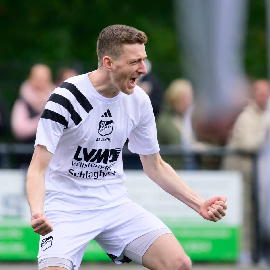 Zwei Tore in Unterzahl: 5:0 – SV Budberg lässt Derbypleite vergessen