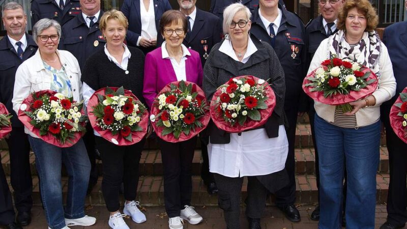 Bogedain: „Ein Tag des Dankes und der Anerkennung“: Ehrenabteilung der Feuerwehr Sonsbeck erhält Verstärkung