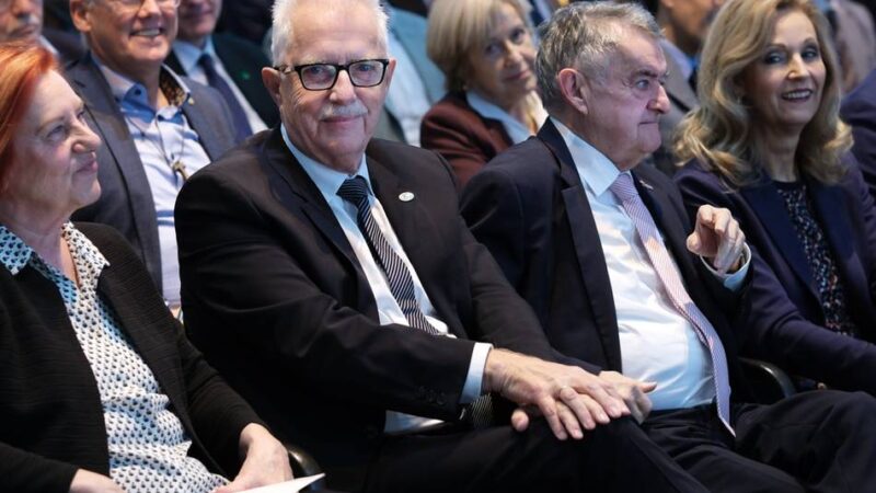 Abschied vom Landrat des Kreises Mettmann: Tschüss, Herr Hendele