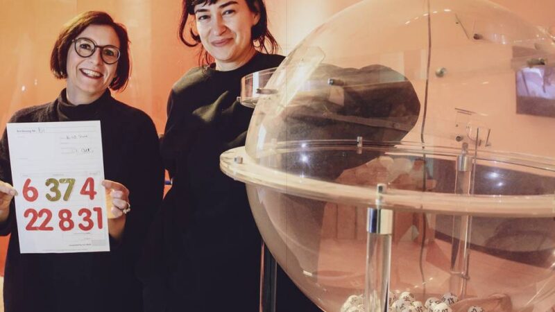 Museum Schloss Moyland: Kunst mit Geburtstag in Gold