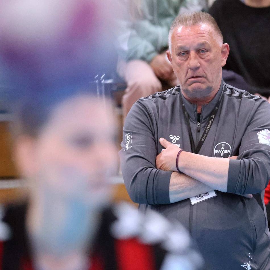 Paukenschlag bei Handball-Frauen: Elfen trennen sich von Trainer Biegler