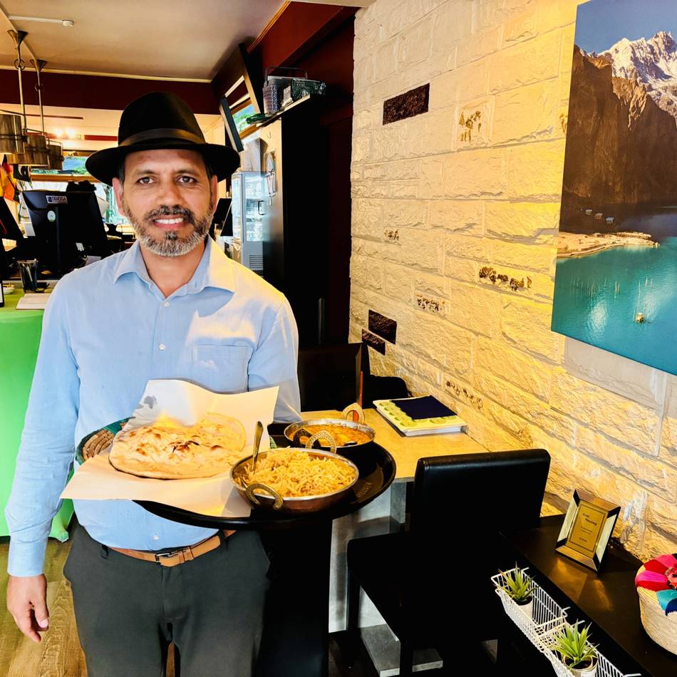 „Taste of Pakistan“ in Kaarst: „Die Saucen zum Dippen sind essenziell“
