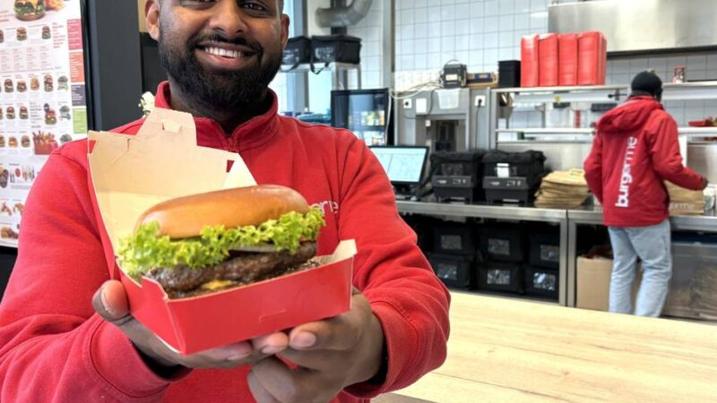 Fastfood in Mönchengladbach: Jetzt gibt es wieder Burger am Bismarckplatz