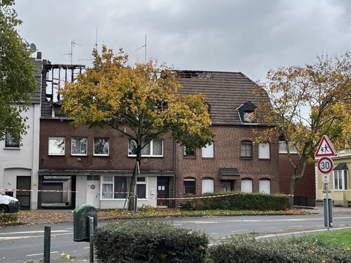 Nach Brandstiftung: SPD verlangt von der Verwaltung Auskunft über Leiharbeiterquartiere