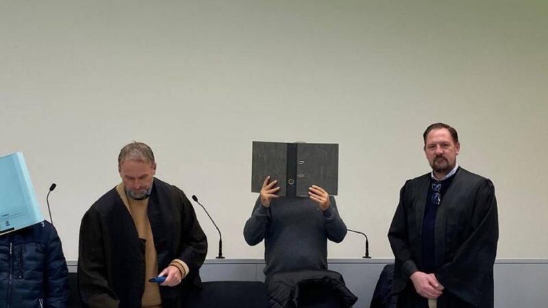 Verhandlung in Mönchengladbach: Prozess um illegales Glücksspiel ausgesetzt