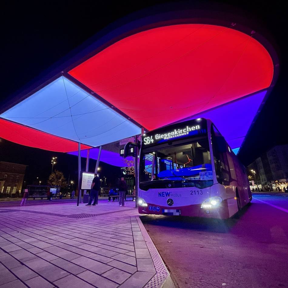 Nahverkehr in Mönchengladbach: „Der umgebaute Busbahnhof ist ein Meilenstein“