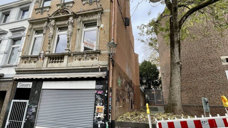 In der Gladbacher Altstadt: Stadt kauft Pilates-Haus – und will es zur Bildungsstätte ausbauen