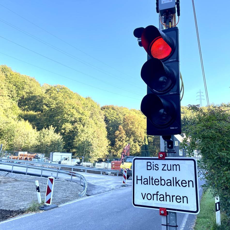 Baustelle an der Stadtgrenze Wermelskirchen / Remscheid: Es kann auch mal ganz schnell gehen
