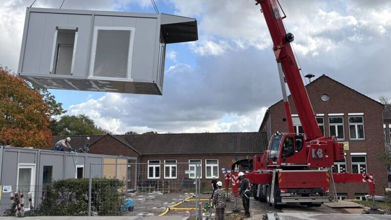 Schulsanierung in Meerbusch: Containerbauten ergänzen die Adam-Riese-Schule