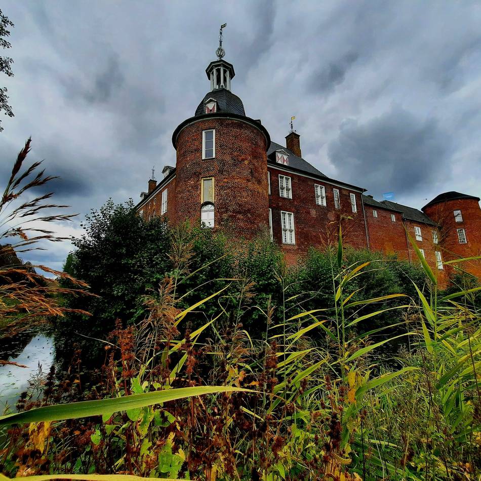 Hamminkelner wünschen sich „deutsche Küche“: Neuer Verein will Gastronomie im Schloss Ringenberg wiederbeleben