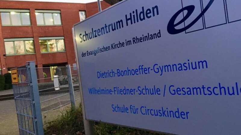 Neuer Standort auf Gelände des kirchlichen Schulzentrums: Landeskirchliches Archiv zieht von Düsseldorf nach Hilden