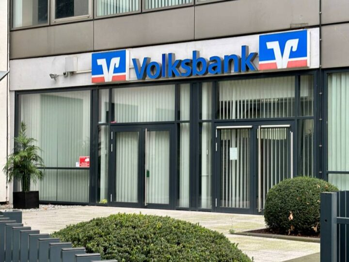 Neue Details: Iran-Connection der Volksbank Düsseldorf Neuss – „Der größte Geldwäsche-Skandal seit Jahren“