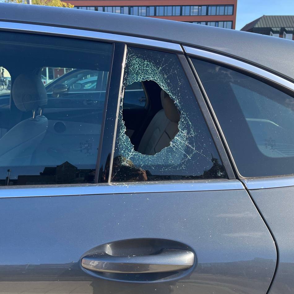 19-Jähriger wurde festgenommen: Wiederholungstäter bricht 22 Autos in Weeze auf