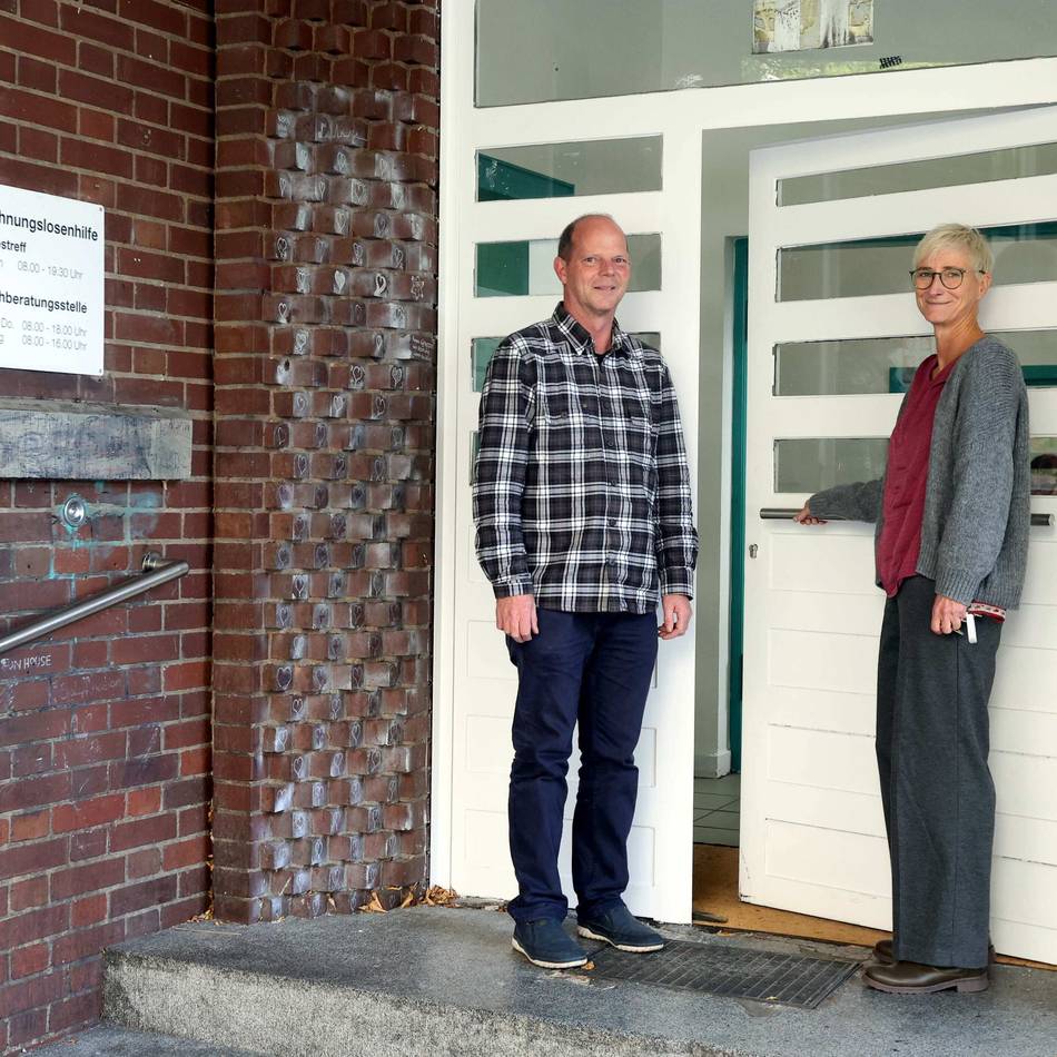 Pünktlich zum Jubiläum der Suppenküche: Tagestreff an der Schulstraße feiert Wiedereröffnung
