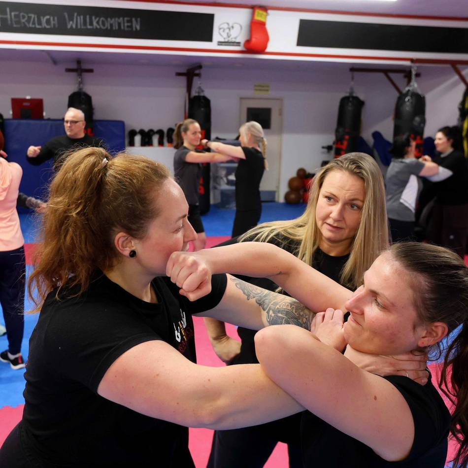 Themenwoche Sicherheit: Mit Krav Maga Selbstvertrauen aufbauen