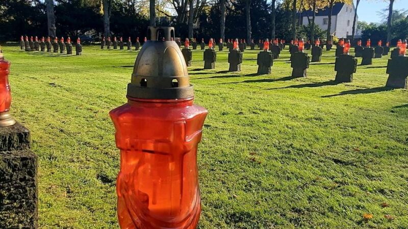 Rund um Allerheiligen in Dormagen: Reservisten sammeln für Kriegsgräber auf der ganzen Welt
