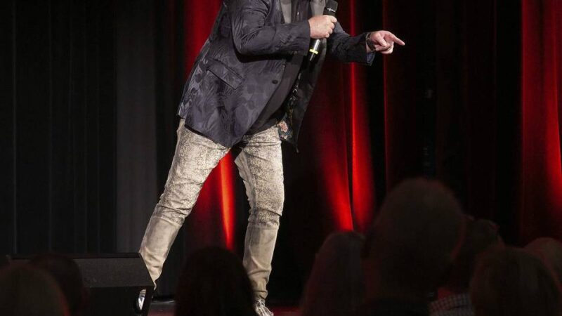 Start in die neue Rheinberger Spielzeit: Comedian Ingo Appelt stichelt gegen alles und jeden