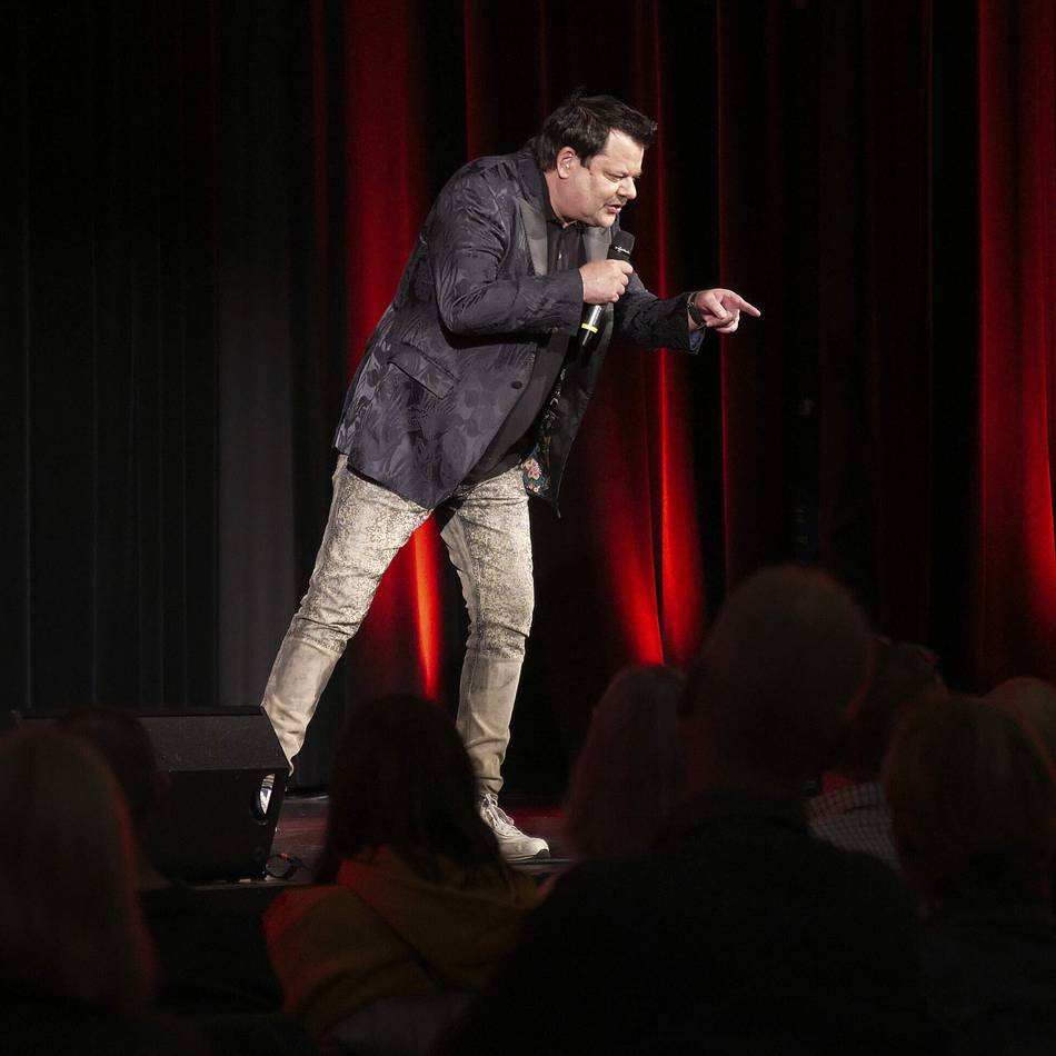 Start in die neue Rheinberger Spielzeit: Comedian Ingo Appelt stichelt gegen alles und jeden