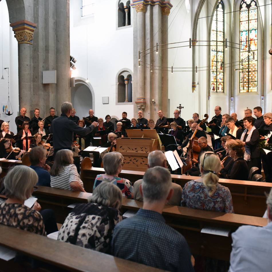 Allerheiligen in Dormagen: Musik-Zeitreise im Kloster Knechtsteden