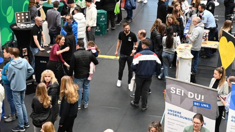 Stadt Radevormwald ruft zur Teilnahme auf: Jetzt anmelden für Jobbörse und Tag der Ausbildung
