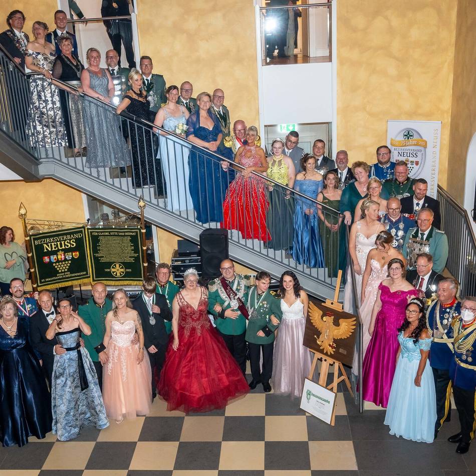 Bezirkskönigsehrenabend in Neuss: Im Zeughaus ging es königlich zu