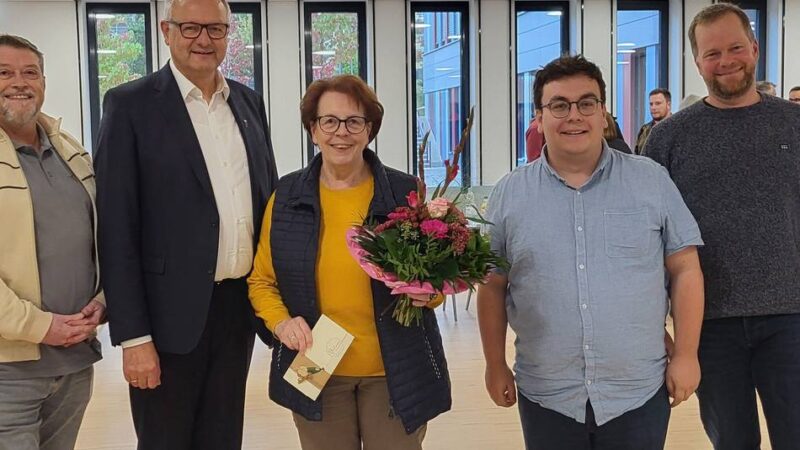 Politik in Hückeswagen: FaB verabschiedet zwei Ratsmitglieder