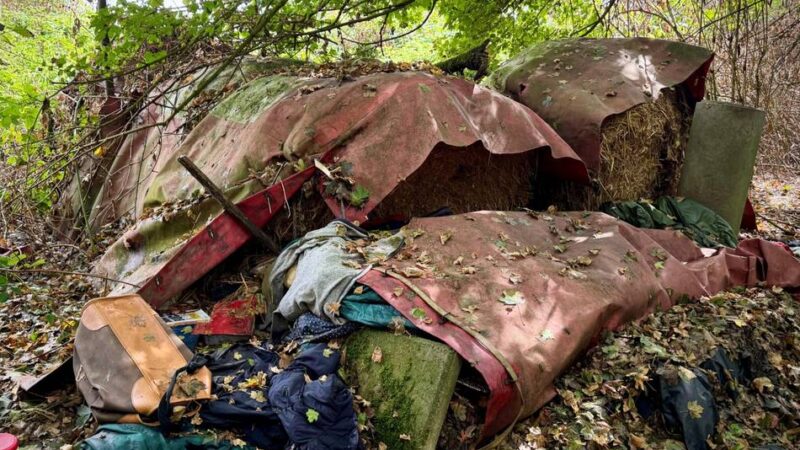 Nach Skelettfund in Neuss: Zelt von Totem noch immer nicht entfernt