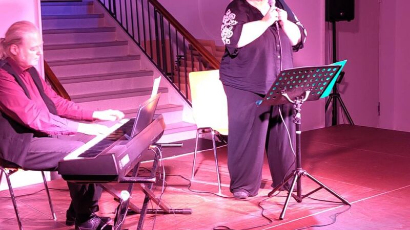 Kultur-Haus Zach muss improvisieren: Spontanes Ersatzprogramm zwischen Jazz und Latinaklängen