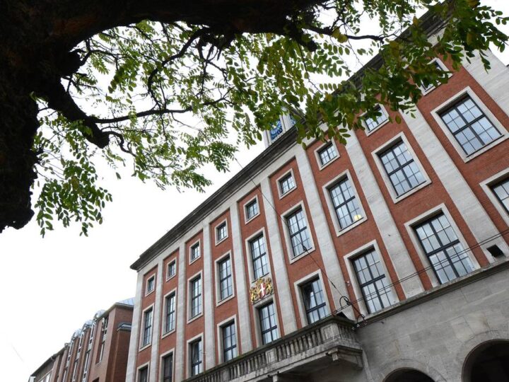 Das sind die Themen: Ratssitzung der Stadt Neuss findet am Freitag statt