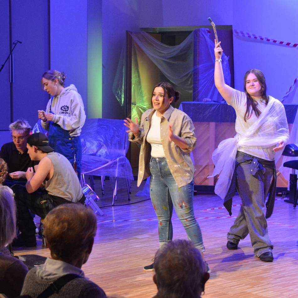 Ensemble Rheingesungen in Neuss: Gelungene Revue mit Reflexionen über Veränderungen