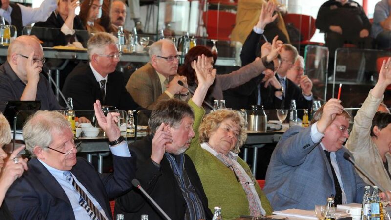 Politik in Radevormwald: Das steht in der ersten Ratssitzung an