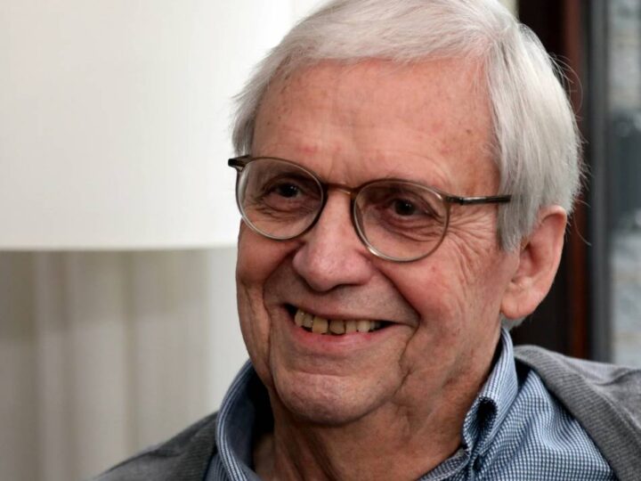 Mit Siegfried Zilske aus Rheinberg: Leseabend-Reihe zum Thema Jahrhundertromane beginnt