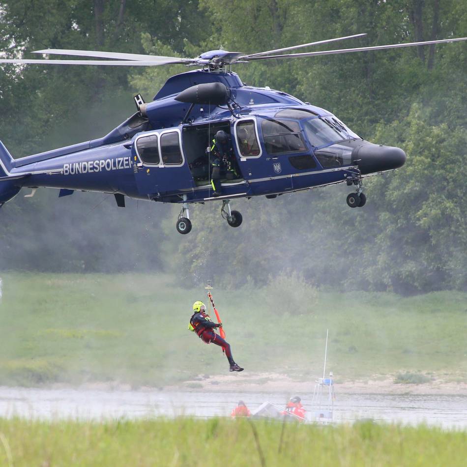 Stadtrat gibt grünes Licht: Leverkusen führt Badeverbot im Rhein ein