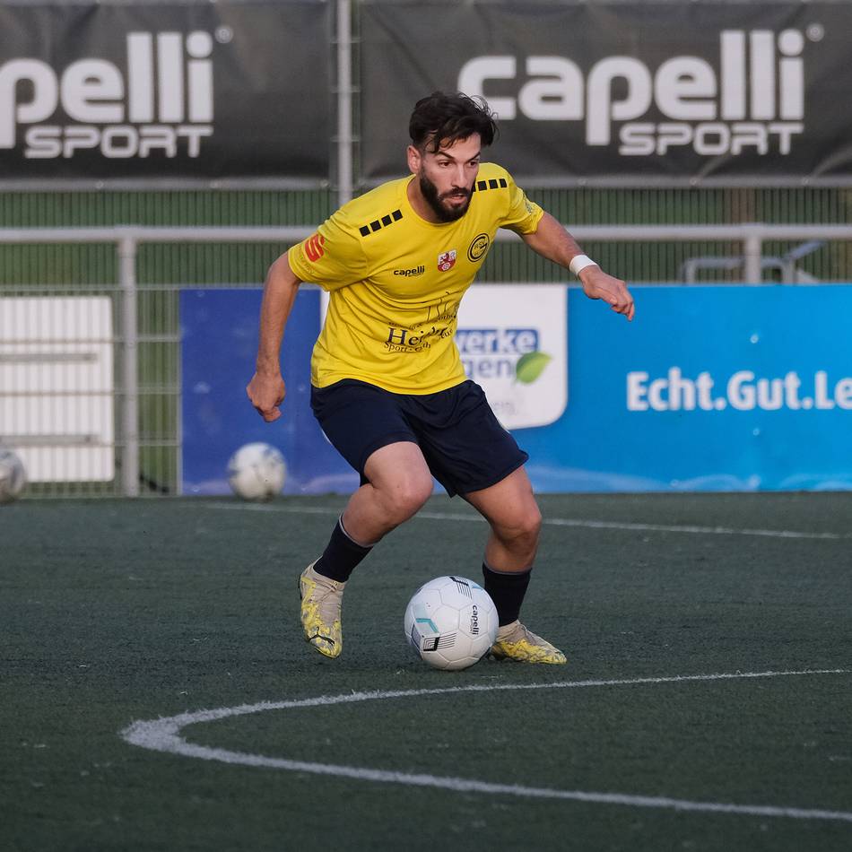 Topspiel der Fußball-Oberliga: Apfeld: „Bei Bayern München spielt auch ein Wahnsinniger“